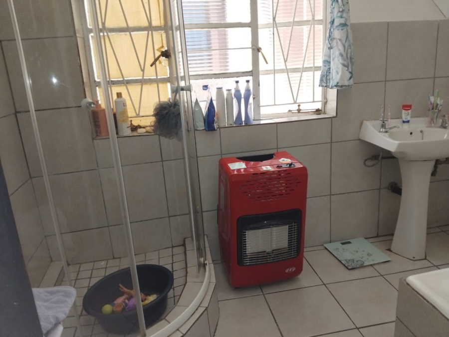 3 Bedroom Property for Sale in Aliwal North Eastern Cape